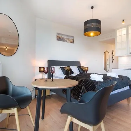 Apartment In Pobierowo Near The Beach Apartamento