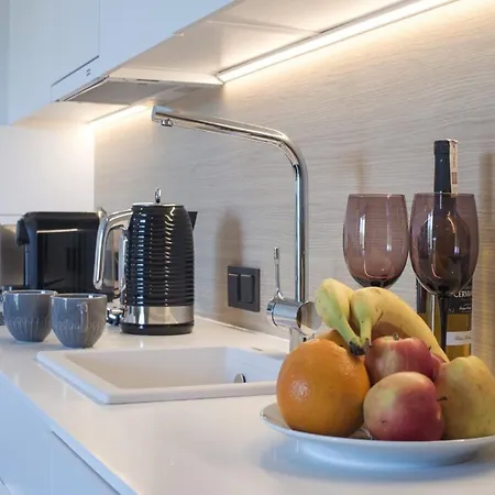 A Comfortable For 3 People In