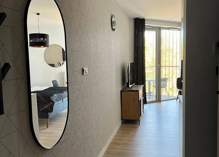 A Comfortable For 3 People In