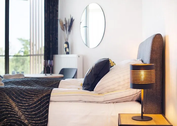 A Comfortable For 3 People In פוביירובו